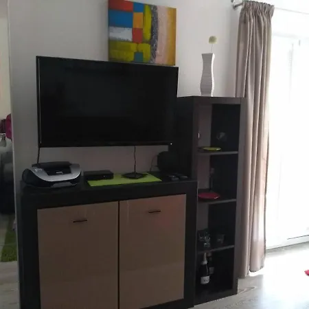 Mery Apartmán Podhajska
