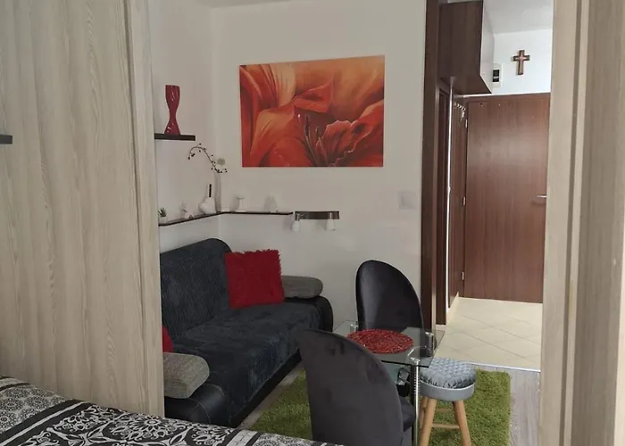 Mery Apartmán Podhajska